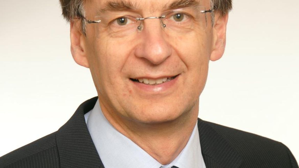 Prof. Dr.-Ing. Wolfram Kudla Prof. Dr.-Ing. Wolfram Kudla